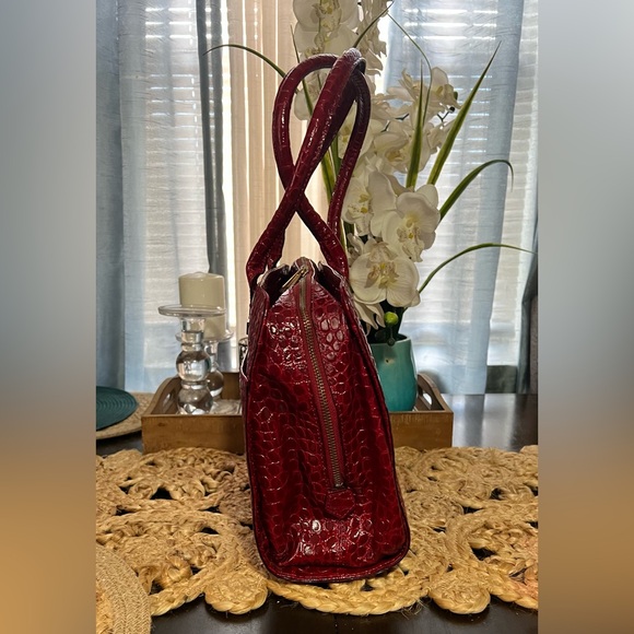 🔥🔥ANTONIO MELANI Glossy Red Croc Satchel - Picture 5 of 12